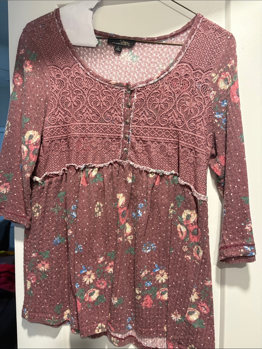 Suzanne Betro Mauve Floral Lace-Trim Tunic Top